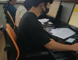 11598073819.jpg
